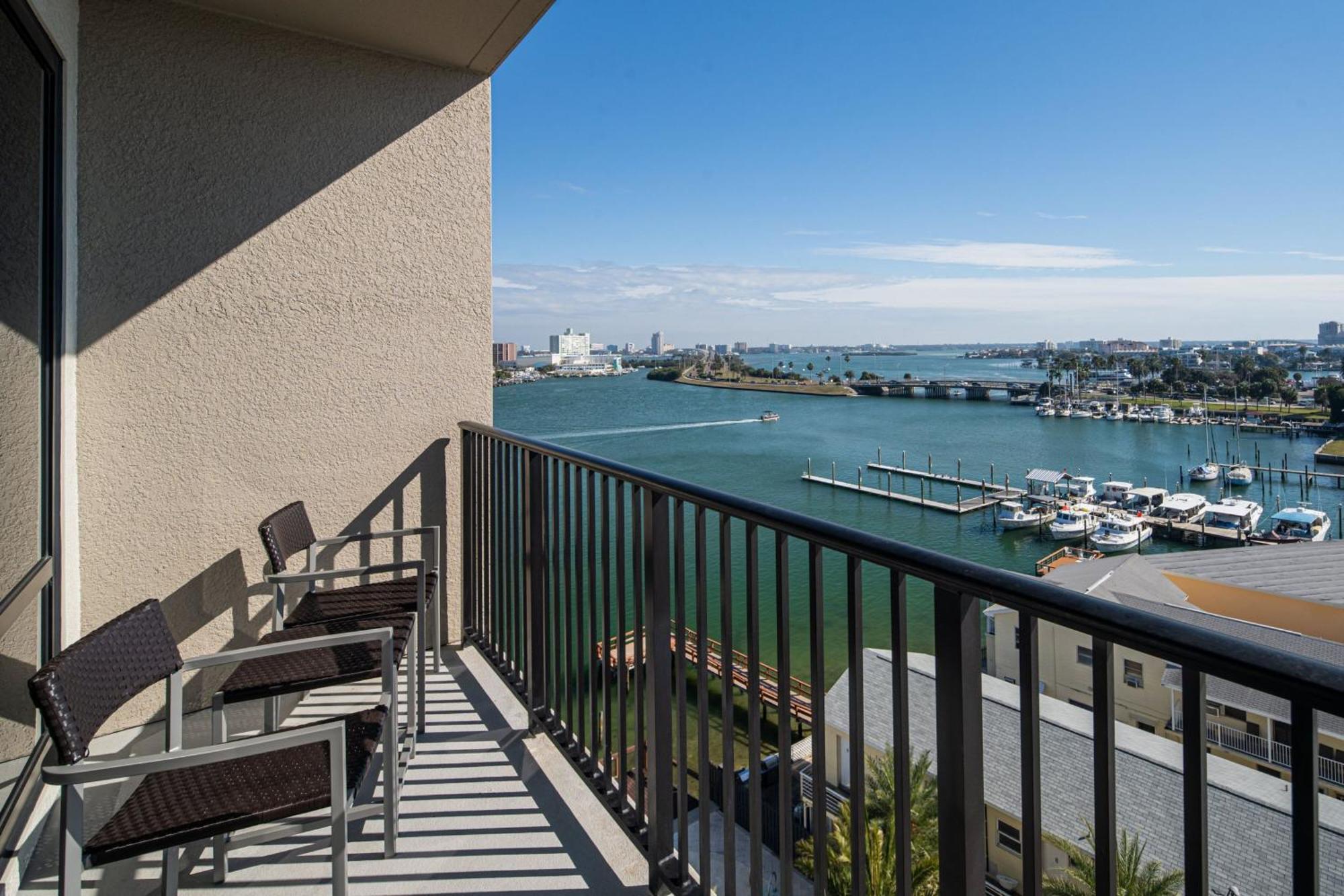 Courtyard By Marriott Clearwater Beach Buitenkant foto
