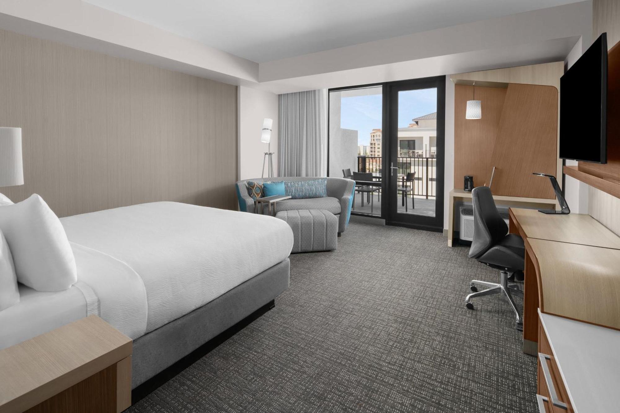 Courtyard By Marriott Clearwater Beach Buitenkant foto